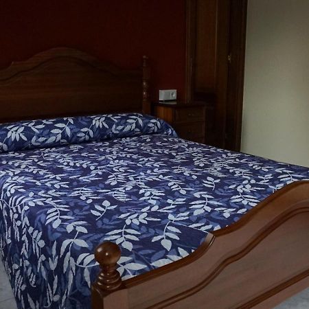 Pension Castro Parrillada Самос Екстериор снимка
