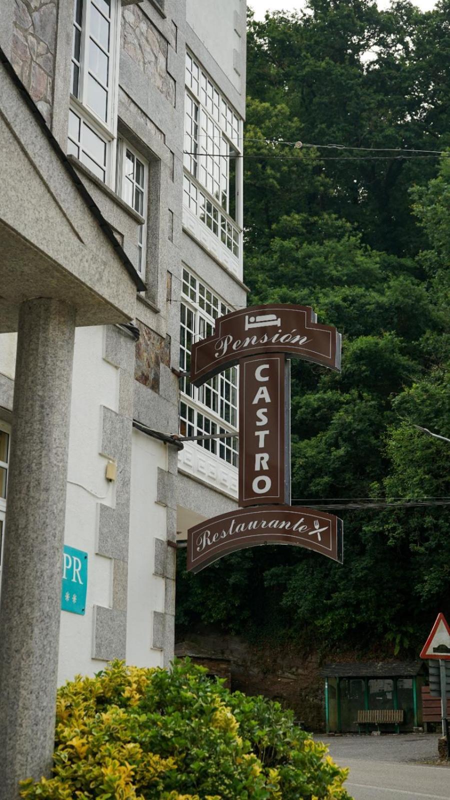 Pension Castro Parrillada Самос Екстериор снимка